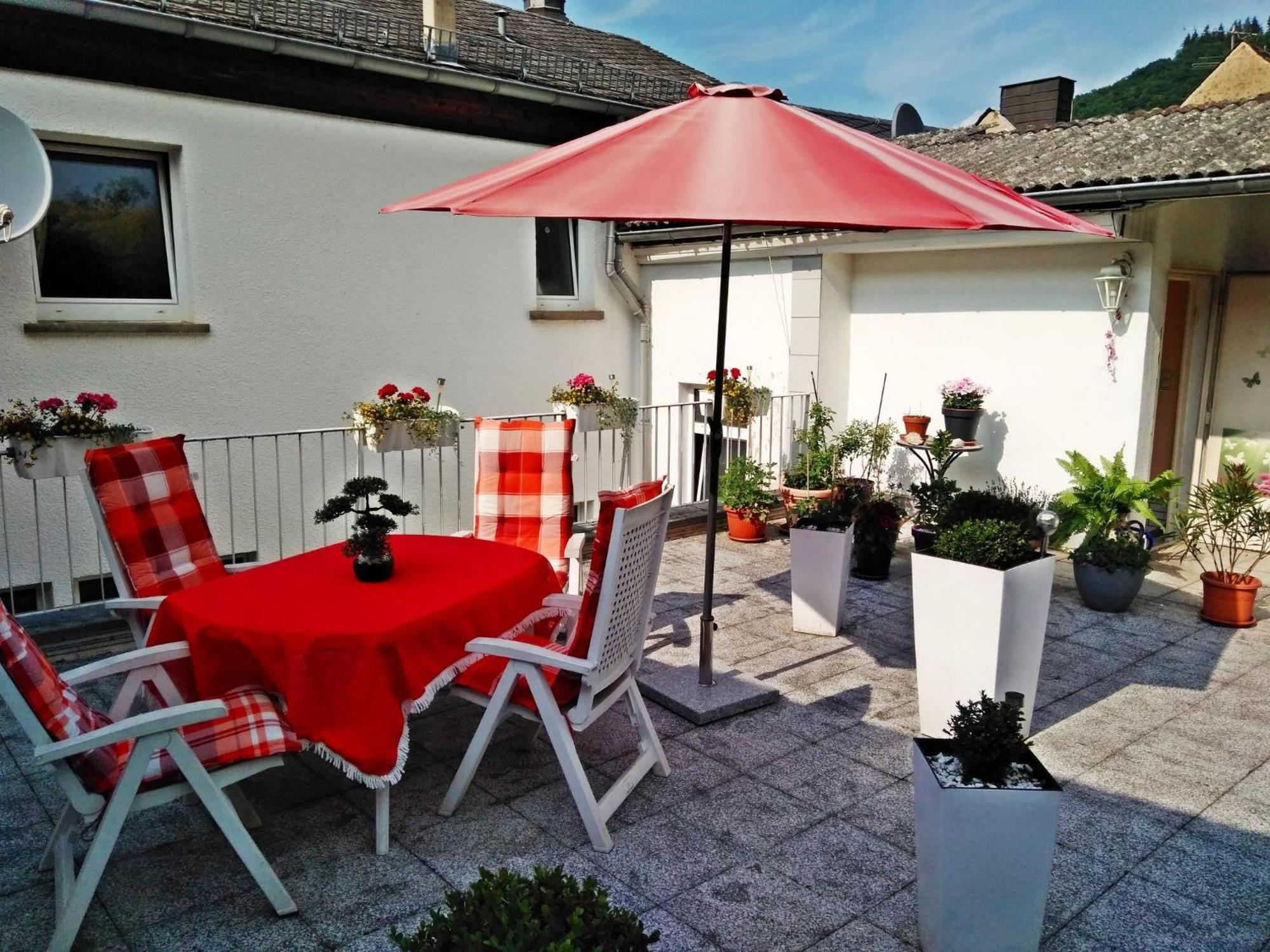 Living In The Historic Cochem Old Town Apartment ภายนอก รูปภาพ